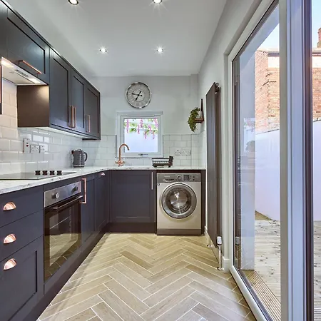 Belfast Luxury Lets - Fortwilliam Townhouse Exterior photo