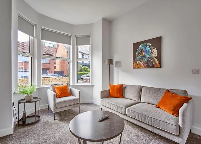 Belfast Luxury Lets - Fortwilliam Townhouse
