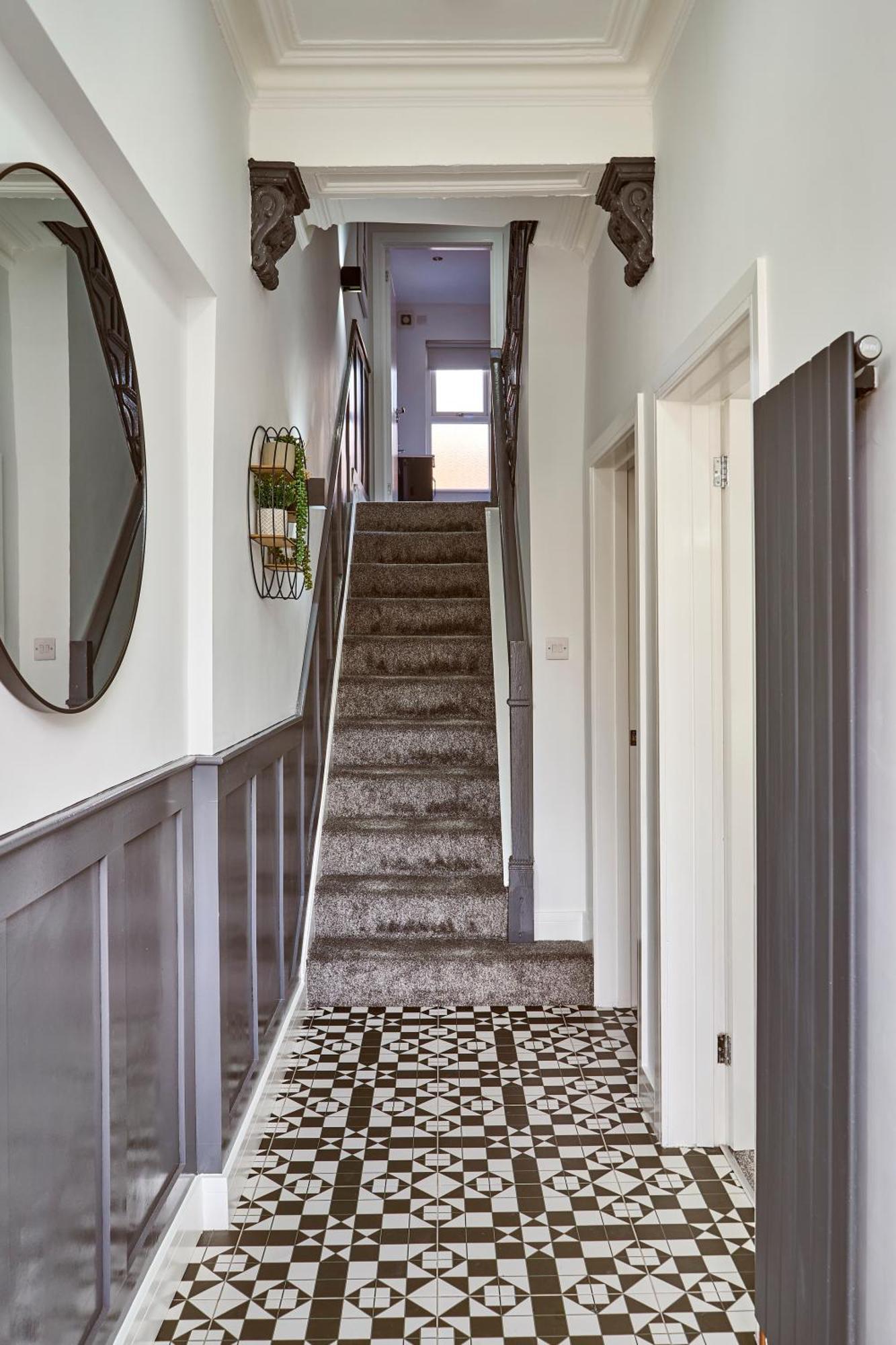Luxury Lets - Fortwilliam Townhouse Belfast